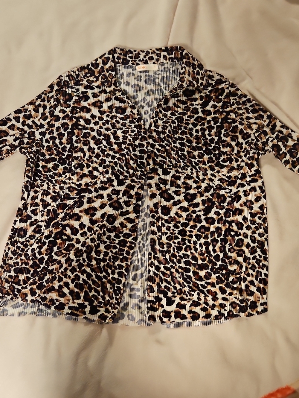 Women's Leopard Print Button-Front Blouse - Brown/Black